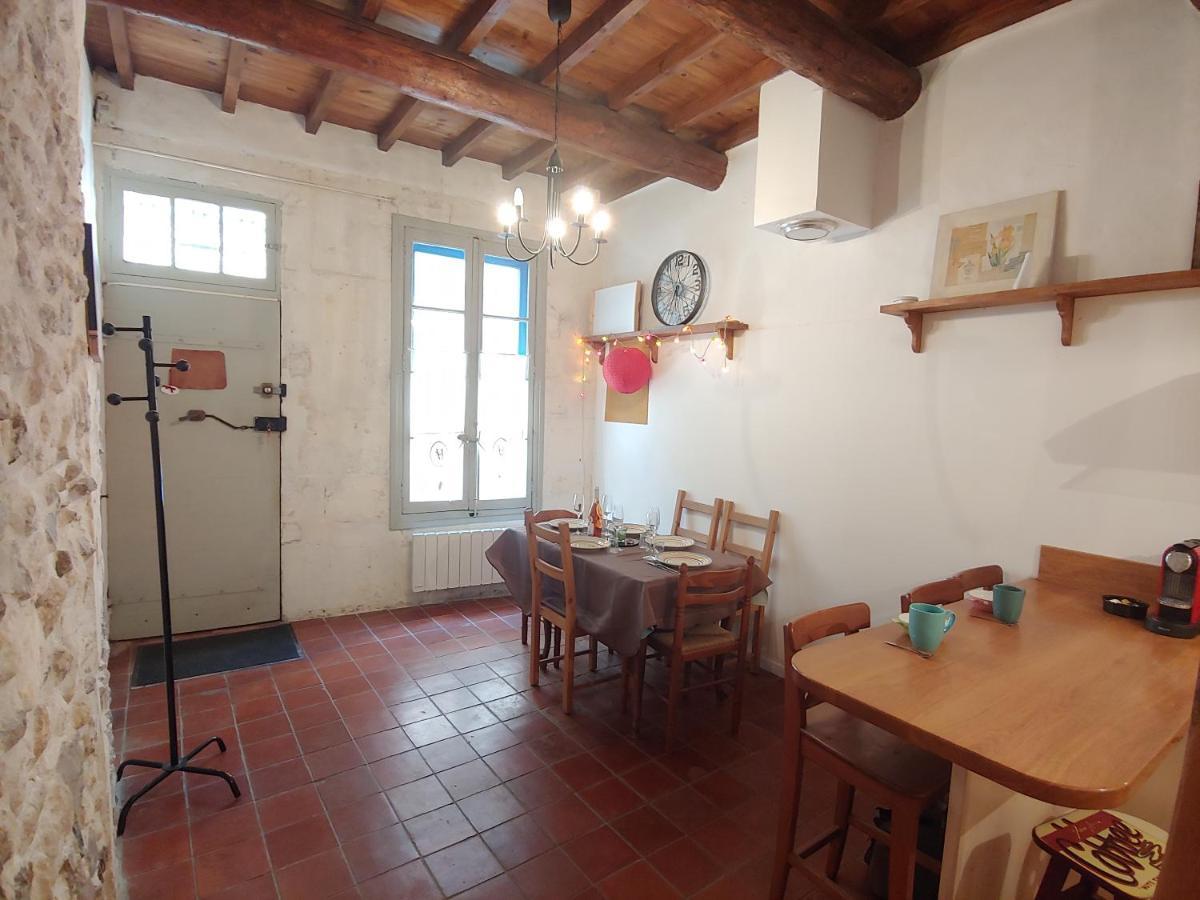 Charmante maison arlésienne à l'ombre des Arènes, de 2 à 5p Arles Exterior foto